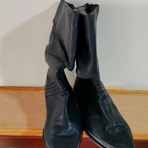 Spiegel Calf length leather boots